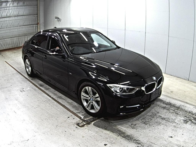 BMW 3 SERIES 2012