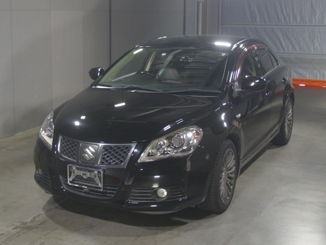 SUZUKI KIZASHI 2010