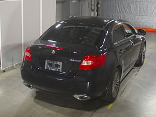 SUZUKI KIZASHI 2010