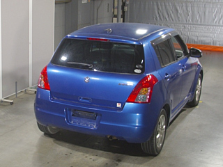 SUZUKI SWIFT 2010