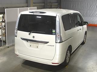 SUZUKI LANDY 2012