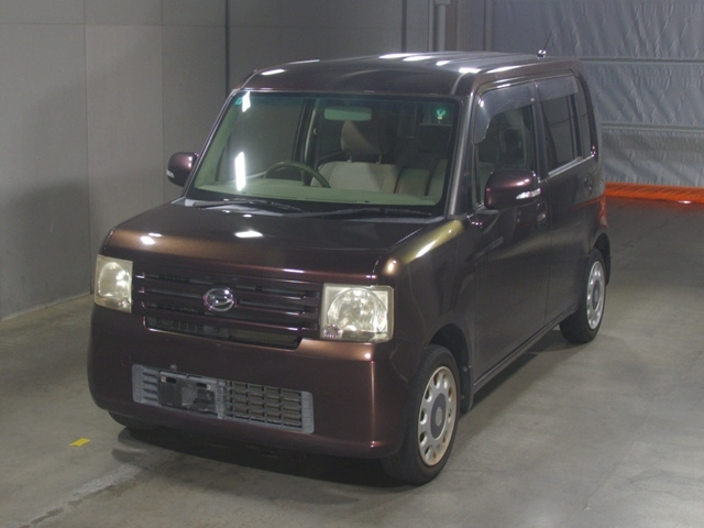 DAIHATSU MOVE CONTE 2011