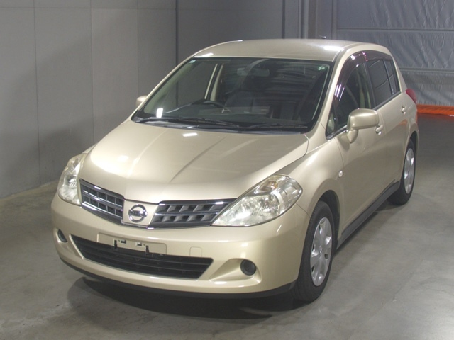 NISSAN TIIDA 2009
