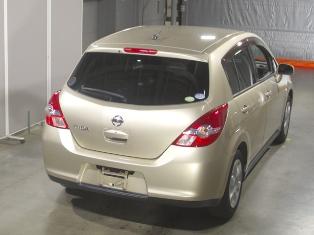 NISSAN TIIDA 2009
