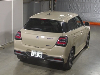 SUZUKI SWIFT 2023