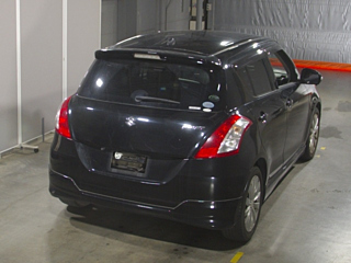 SUZUKI SWIFT 2012