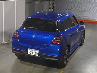 SUZUKI SWIFT 2023