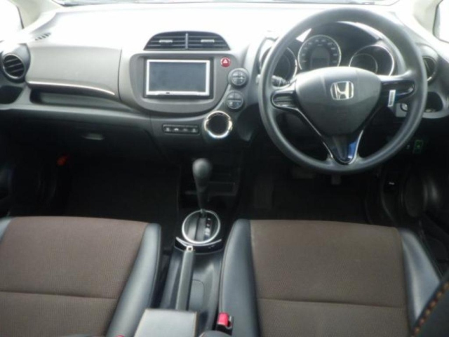 HONDA FIT SHUTTLE 2012