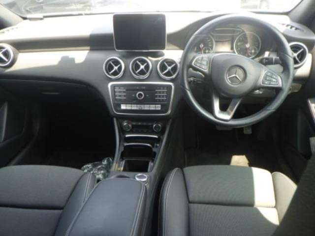 MERCEDES BENZ A CLASS 2016