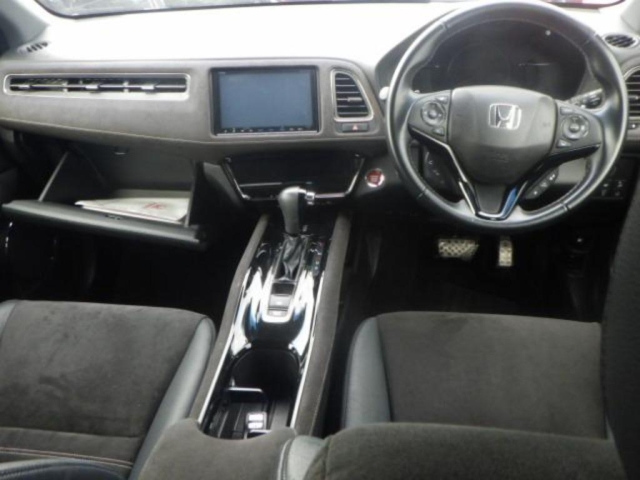 HONDA VEZEL 2017