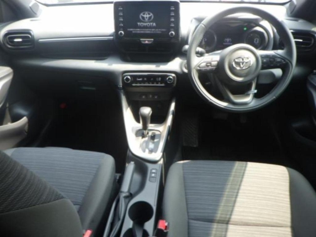 TOYOTA YARIS 2020