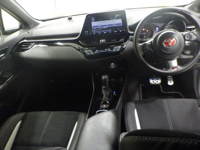TOYOTA C-HR 2022