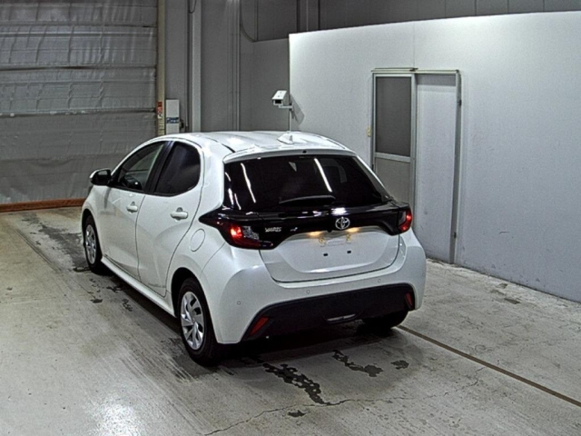 TOYOTA YARIS 2021