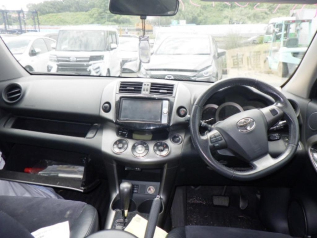TOYOTA VANGUARD 2011