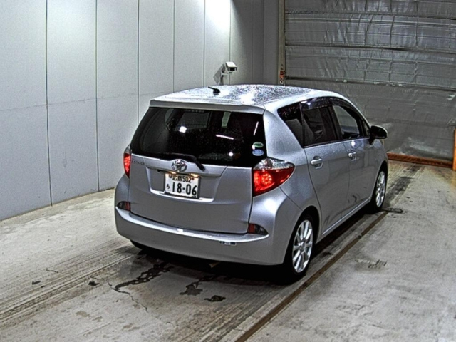 TOYOTA RACTIS 2013