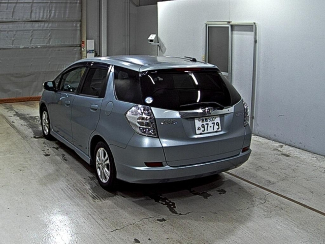 HONDA FIT SHUTTLE 2011