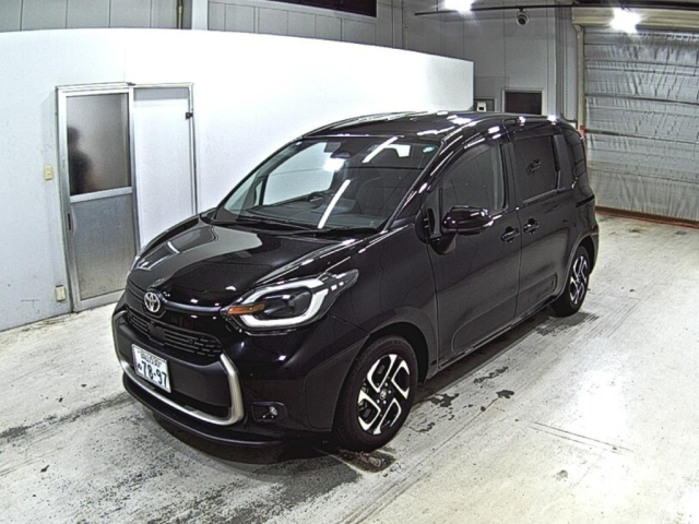 TOYOTA SIENTA 2023