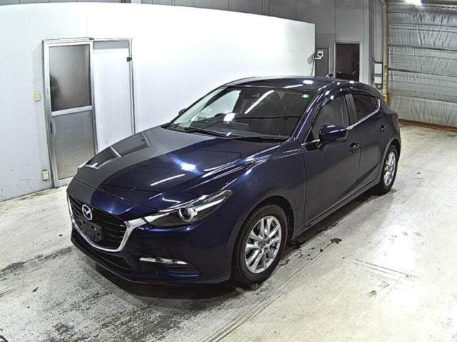 MAZDA AXELA 2018