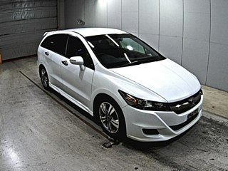 HONDA STREAM 2013