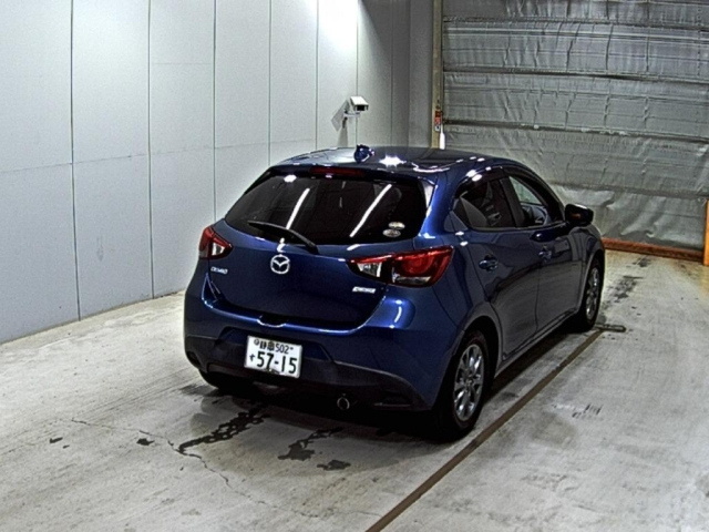 MAZDA DEMIO 2017