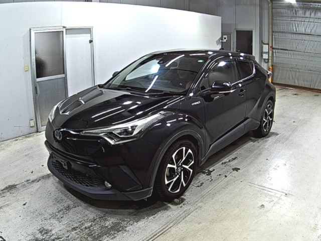 TOYOTA C-HR 2017