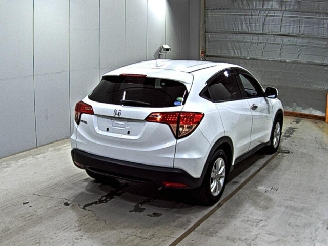 HONDA VEZEL 2014