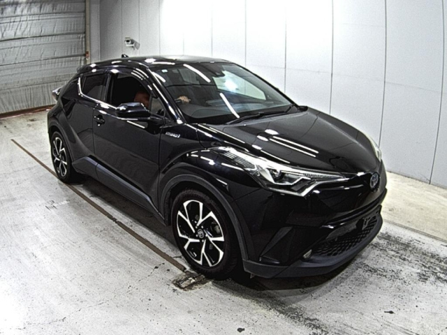 TOYOTA C-HR 2017