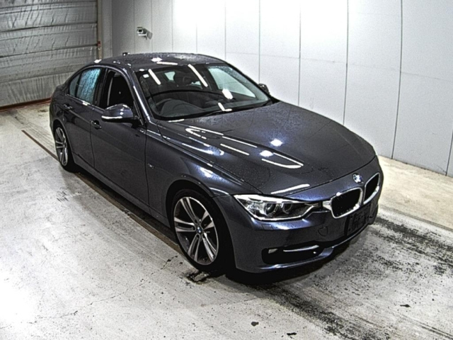 BMW 3 SERIES 2012