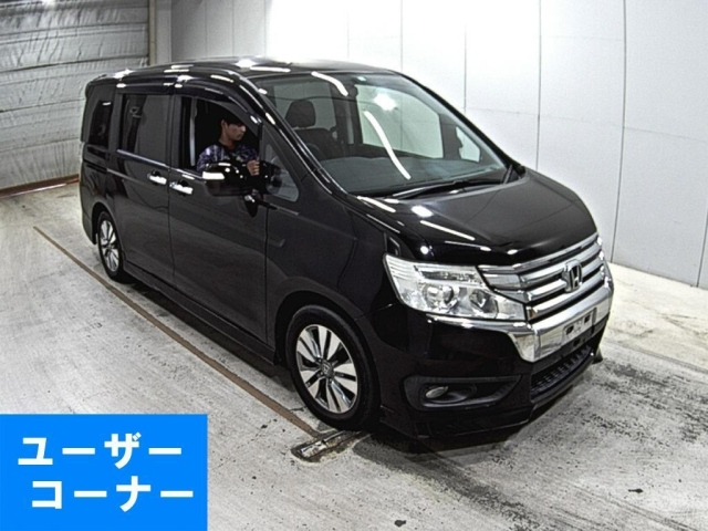 HONDA STEP WAGON 2014