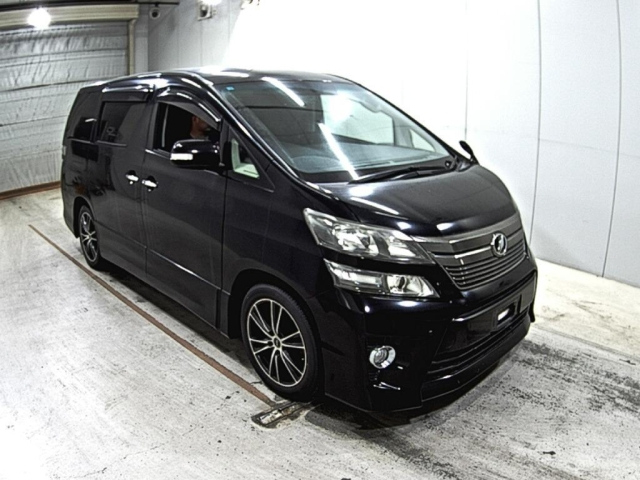 TOYOTA VELLFIRE