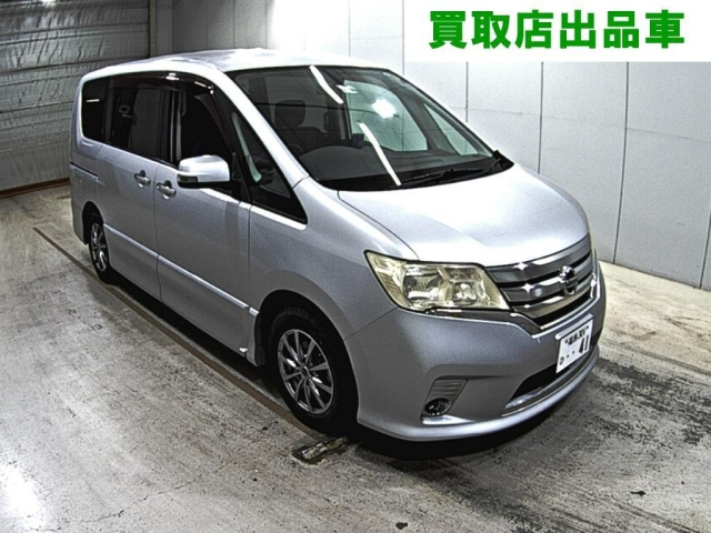 NISSAN SERENA 2011