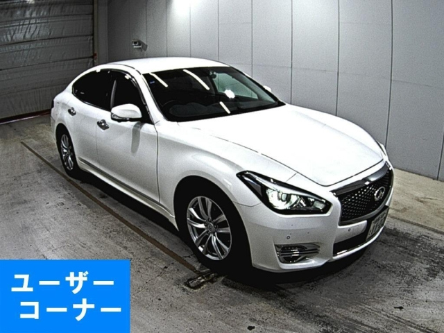 NISSAN FUGA 2015