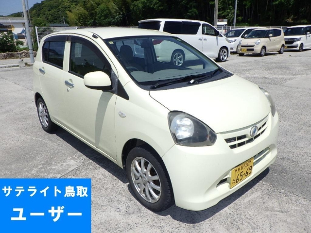 DAIHATSU MIRA E S 2012