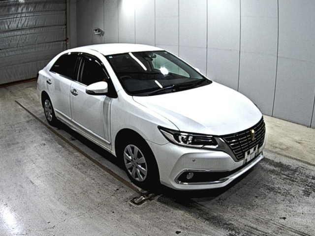 TOYOTA PREMIO 2021