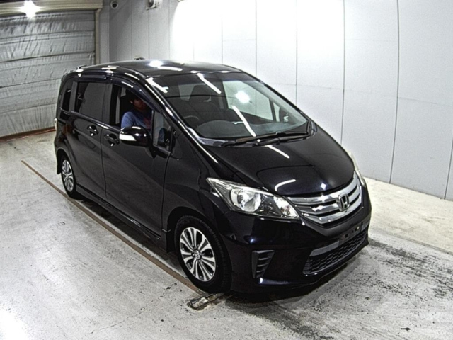 HONDA FREED 2012