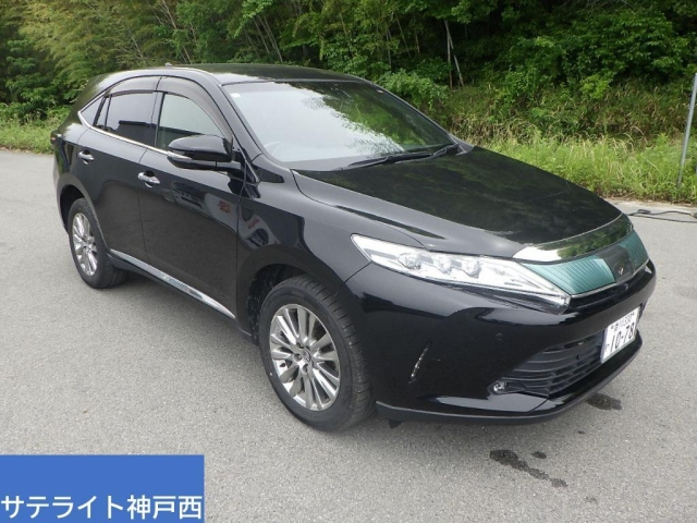 TOYOTA HARRIER 2019