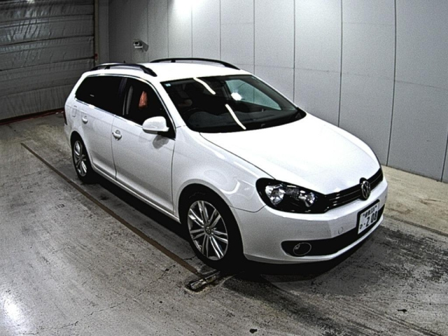 VOLKSWAGEN GOLF VARIANT