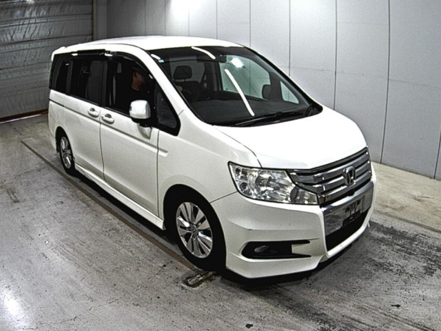 HONDA STEP WAGON 2009