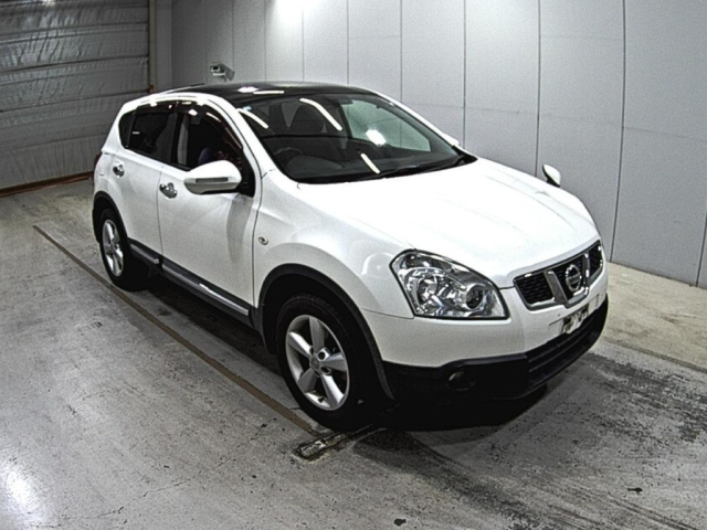 NISSAN DUALIS 2012