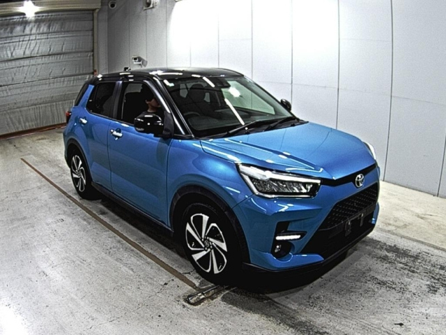 TOYOTA RAIZE 2020