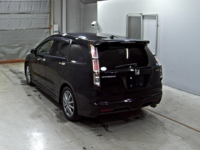 HONDA STREAM 2014