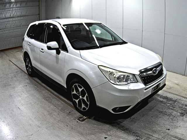 SUBARU FORESTER 2014