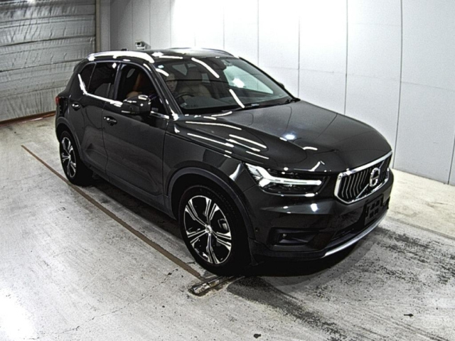 VOLVO XC40 2018