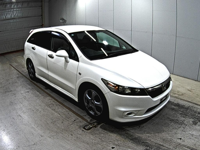 HONDA STREAM 2006
