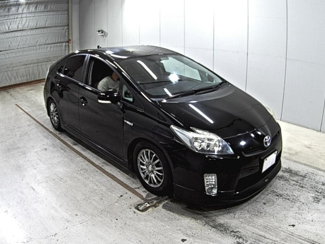 TOYOTA PRIUS 2010