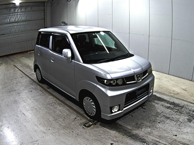 HONDA ZEST 2009