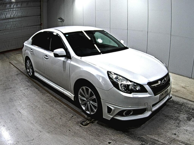 SUBARU LEGACY B4