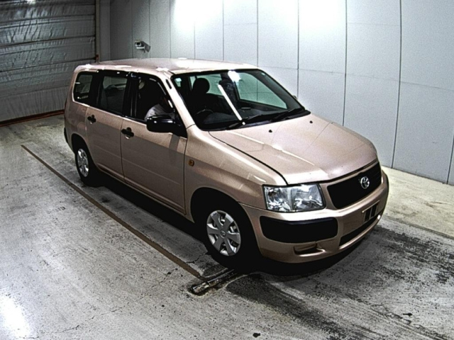 TOYOTA SUCCEED