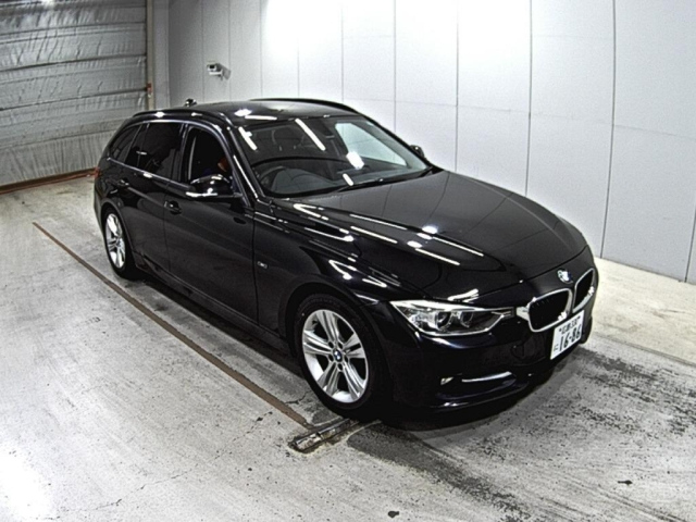 BMW 3 SERIES 2013