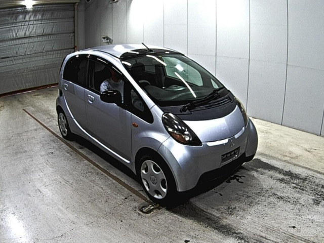 MITSUBISHI I 2006